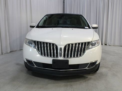 Used 2012 Lincoln MKX AWD image 38