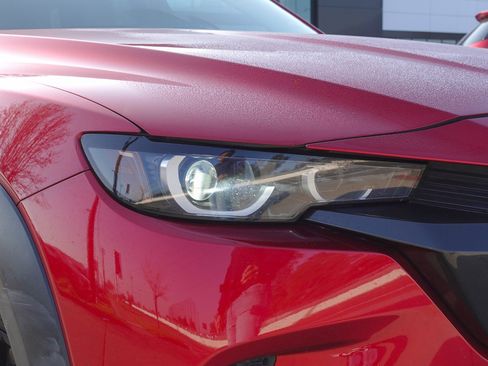 Certified 2024 MAZDA CX-50 AWD 2.5 S w/ Preferred Package image 3