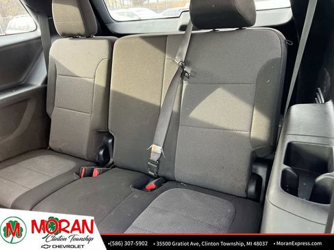 Certified 2023 Chevrolet Traverse LT image 14