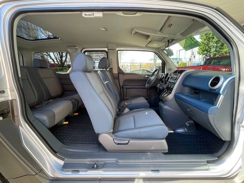 Used 2003 Honda Element EX image 32