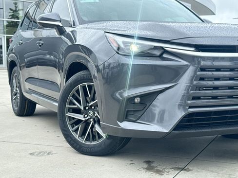 Used 2026 Lexus TX 350 AWD w/ Technology Package image 11