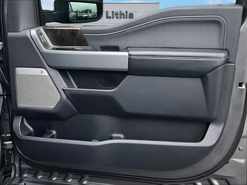 Used 2024 Ford F250 Lariat w/ Tremor Off-Road Package image 29