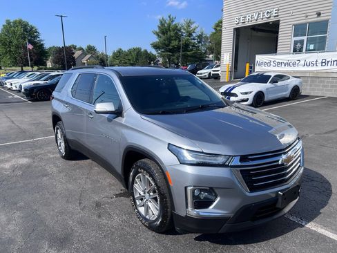 Used 2023 Chevrolet Traverse LT w/ LPO, Floor Liner Package AWD/4WD image 12
