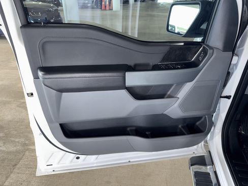 Used 2022 Ford F150 XLT w/ Equipment Group 302A High AWD/4WD image 12