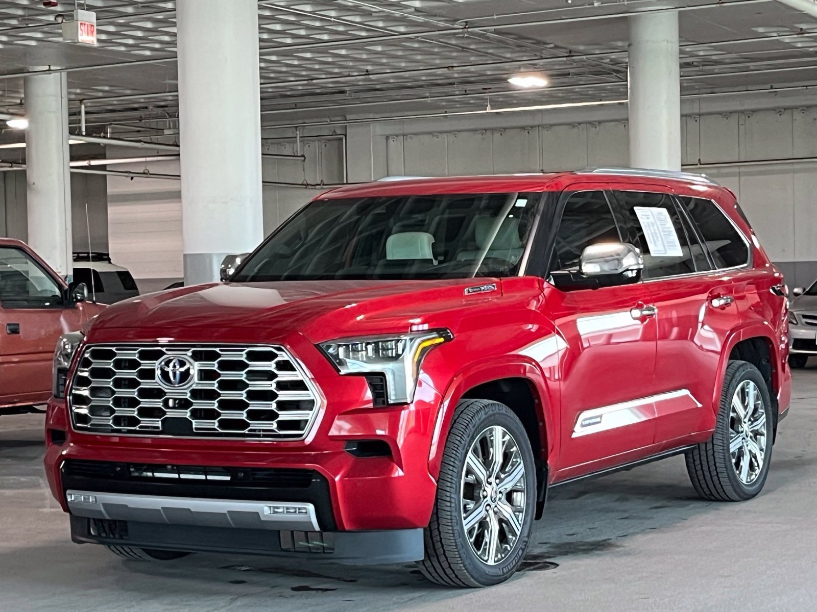 Used 2023 Toyota Sequoia Capstone AWD/4WD image 4