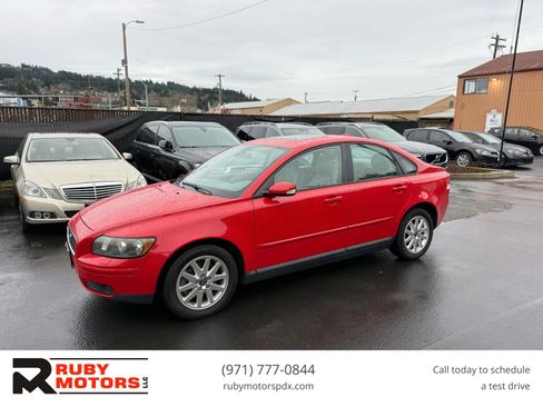 Used 2006 Volvo S40 T5 FWD image 1
