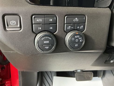 Used 2023 Chevrolet Silverado 1500 RST image 13