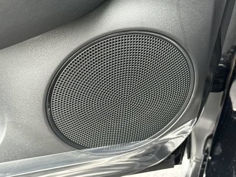 New 2027 Honda HR-V LX image 25