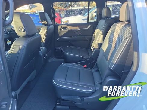 New 2026 GMC Acadia Denali w/ Super Cruise Package image 16