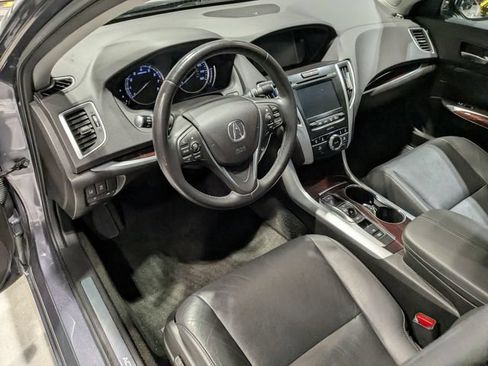 Used 2017 Acura TLX w/ Technology Package FWD image 28