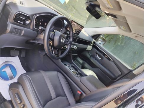 Certified 2026 Honda Passport RTL image 30
