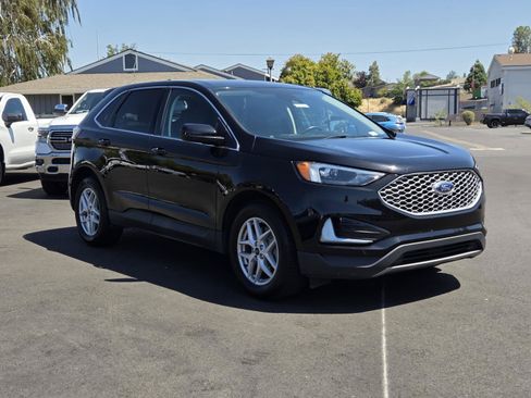 Used 2024 Ford Edge SEL AWD/4WD image 4