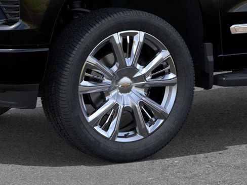 New 2026 Chevrolet Silverado 1500 High Country w/ High Country Premium Package AWD/4WD image 9