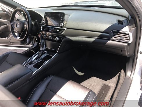 Used 2018 Honda Accord Sport image 22