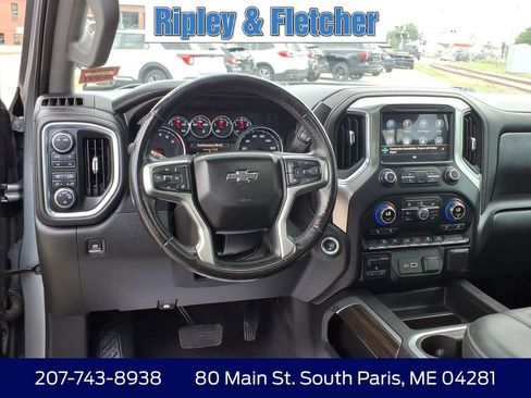 Used 2021 Chevrolet Silverado 1500 LT Trail Boss w/ Convenience Package II AWD/4WD image 17