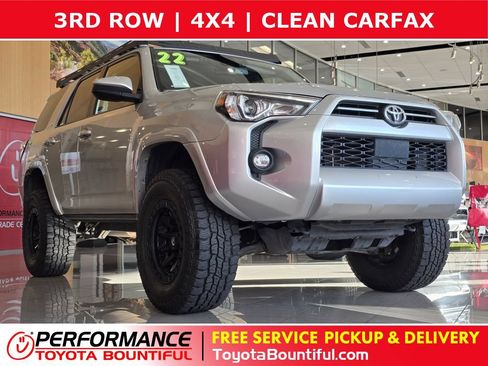 Used 2022 Toyota 4Runner SR5 AWD/4WD image 1