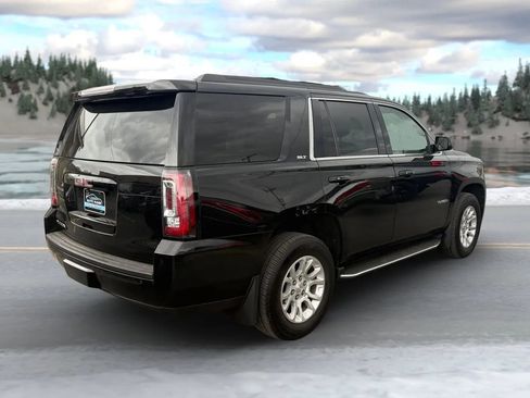 Used 2016 GMC Yukon SLT w/ Open Road Package AWD/4WD image 3