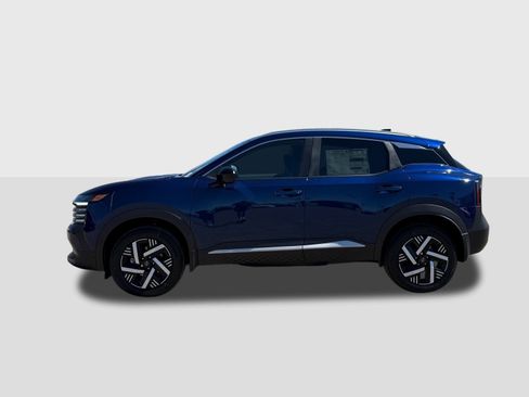 New 2026 Nissan Kicks SV FWD image 2