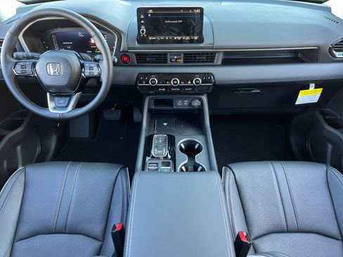 New 2025 Honda Pilot Elite image 15