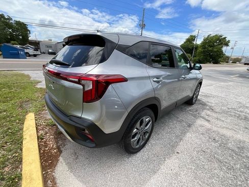 Used 2026 Kia Seltos LX image 6
