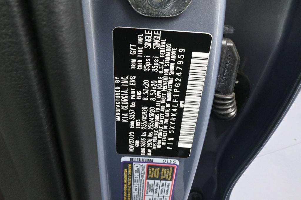 Used 2023 Kia Sorento SX FWD image 19