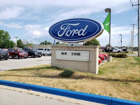 Used 2018 Ford Expedition Platinum AWD/4WD image 7