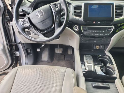 Used 2016 Honda Pilot Elite image 30