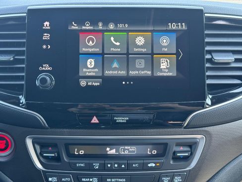 Certified 2024 Honda Passport TrailSport image 14