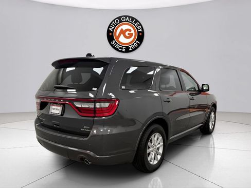Used 2025 Dodge Durango GT RWD image 3