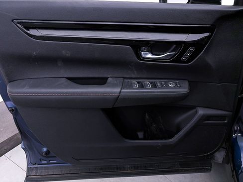 Used 2024 Honda CR-V Sport Touring image 17