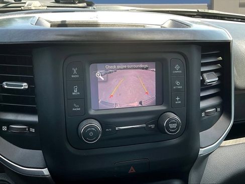 Used 2021 RAM 1500 Big Horn AWD/4WD image 17