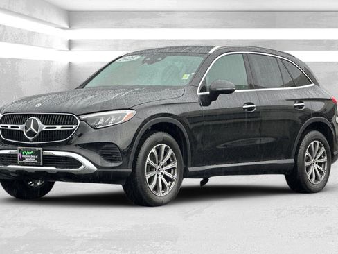 Certified 2025 Mercedes-Benz GLC 300 4MATIC image 8