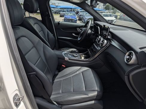 Used 2018 Mercedes-Benz GLC 300 image 33