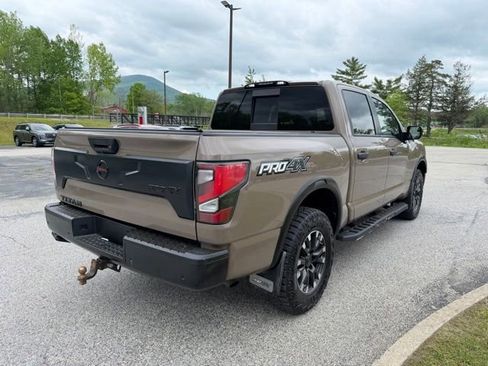 Used 2020 Nissan Titan PRO-4X w/ Pro-4x Convenience Package AWD/4WD image 5