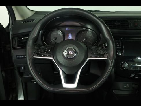 Used 2019 Nissan Rogue Sport S AWD/4WD image 17