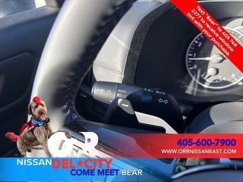 New 2025 Nissan Pathfinder SL image 22