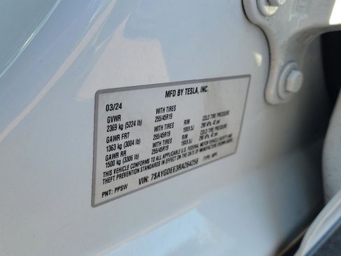 Used 2024 Tesla Model Y Long Range image 29