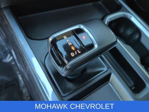 Certified 2022 Chevrolet Silverado 1500 LTZ w/ LTZ Premium Package AWD/4WD image 16