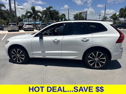 Used 2023 Volvo XC60 B5 Plus w/ Protection Package Premier AWD/4WD image 10