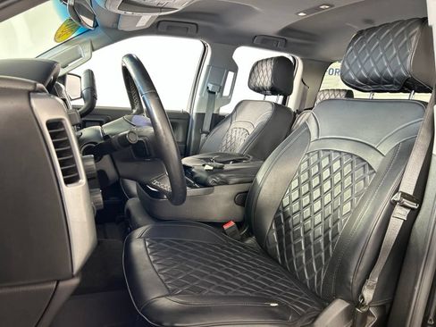 Used 2018 Chevrolet Silverado 1500 LT w/ All Star Edition AWD/4WD image 18