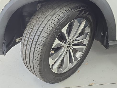 Used 2020 Mercedes-Benz GLE 350 GLE 350 w/ Premium Package image 31