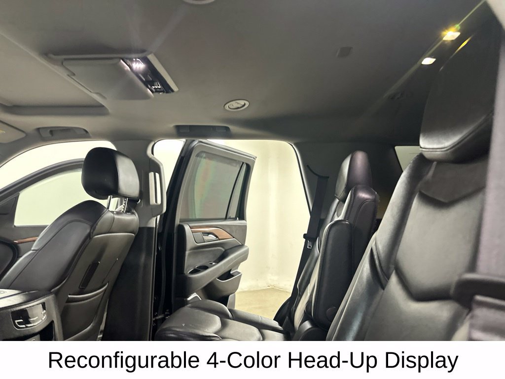 Used 2017 Cadillac Escalade Premium Luxury AWD/4WD image 32