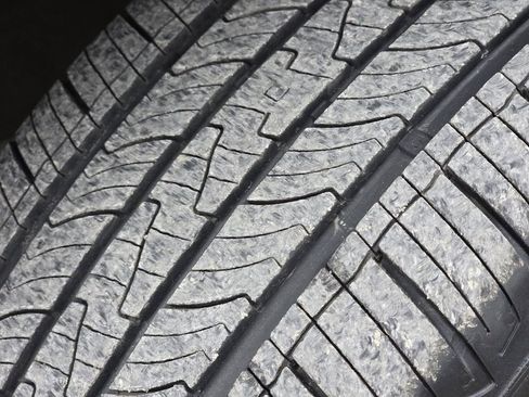 Used 2019 Subaru Crosstrek 2.0i Premium w/ Eyesight System image 10