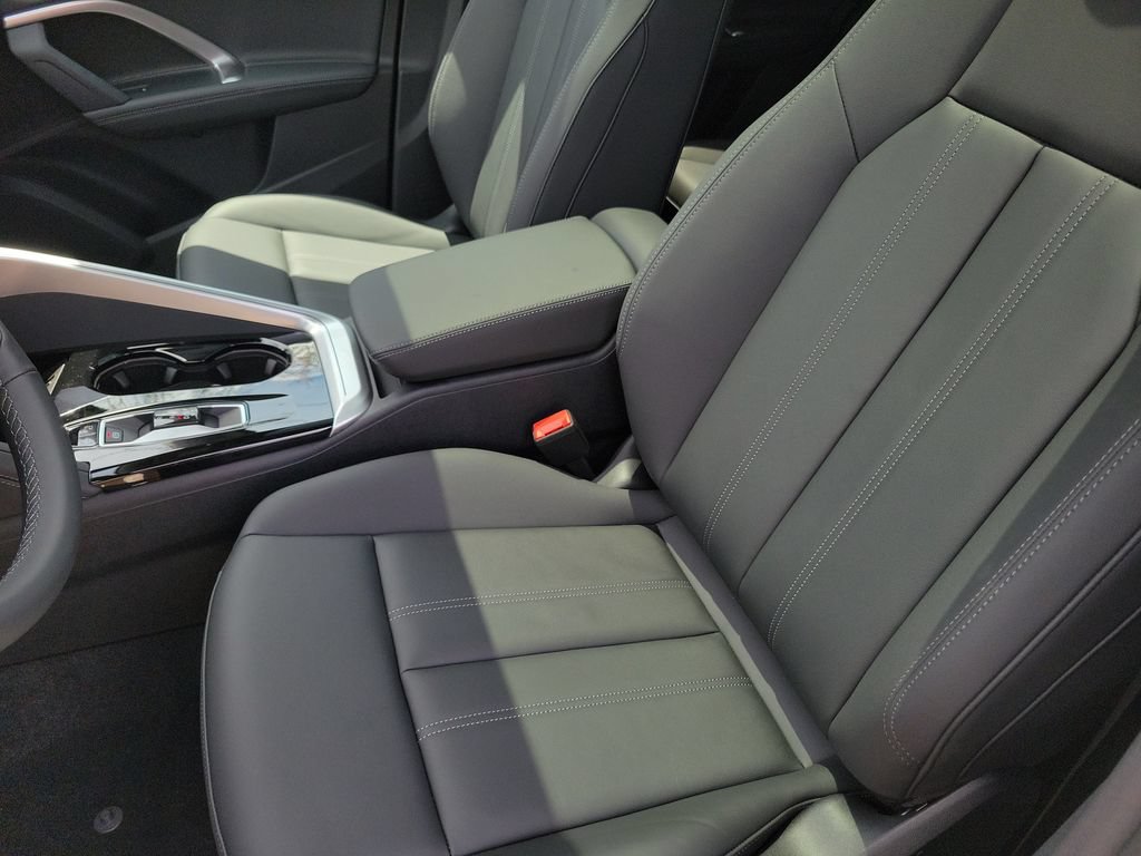 New 2026 Audi Q5 Premium AWD/4WD image 17