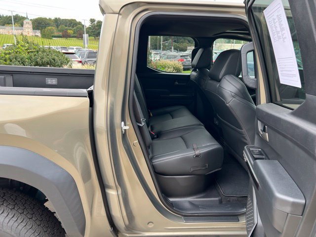 Used 2024 Toyota Tacoma TRD Off-Road w/ TRD Off Road Premium Package AWD/4WD image 32