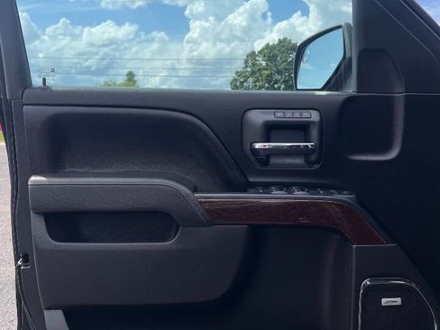 Used 2017 GMC Sierra 1500 SLT w/ SLT Premium Package AWD/4WD image 12