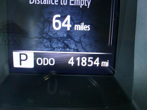 Used 2023 Toyota Tacoma SR5 image 32