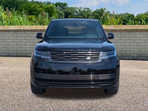 New 2026 Land Rover Range Rover SV AWD/4WD image 2