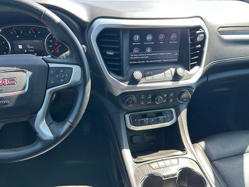 Used 2023 GMC Acadia SLT AWD/4WD image 19