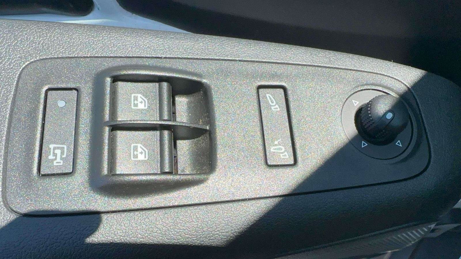 Used 2026 RAM ProMaster 2500 w/ Convenience Group FWD image 22